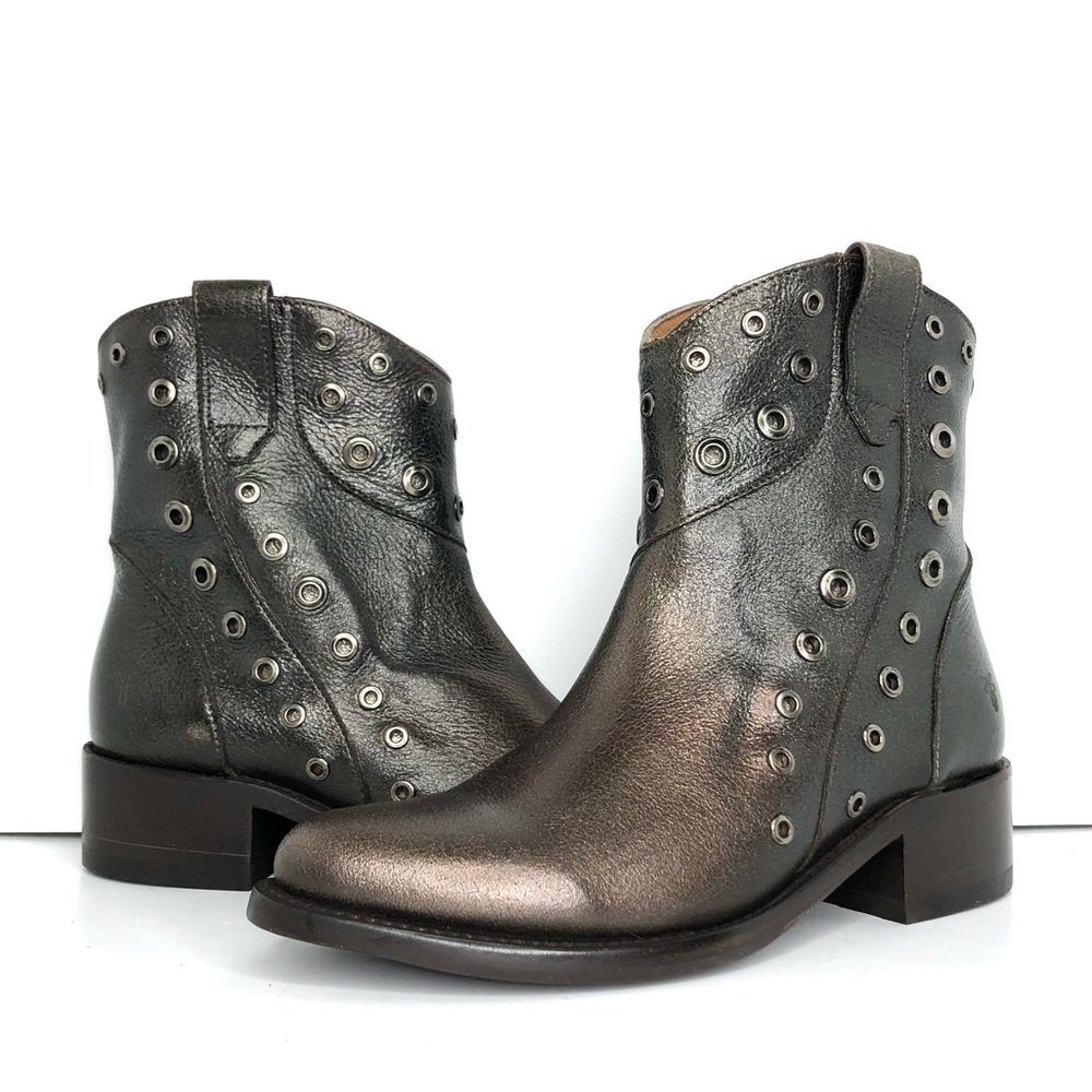 NEW Frye Diana Grommet Short Pull On Boots Women’s 6 Shoes